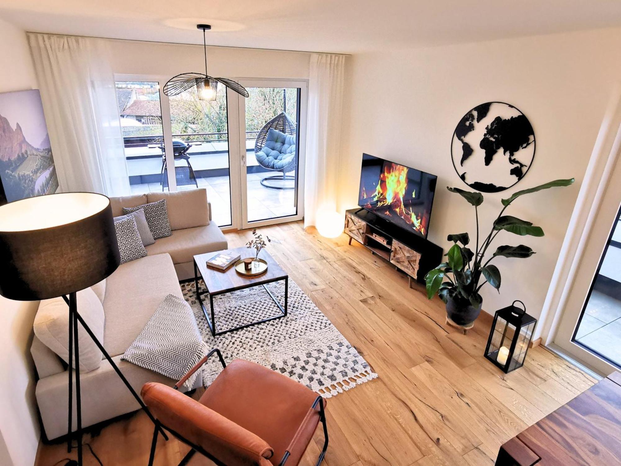 Апартаменты Fynbos Penthouse Deluxe, Balkon, Parkplatz Штраубинг Экстерьер фото